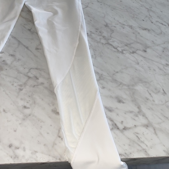 Aerie Mesh Detail Leggings - Picture 4 of 7